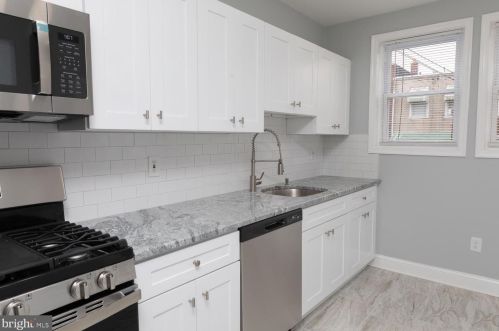 5639 Mcmahon St, Philadelphia PA  19144-1350 exterior
