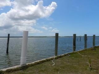 376 Smallwood Dr, Chokoloskee, FL