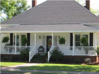 224 Main St, Harleyville, SC 29448-4502