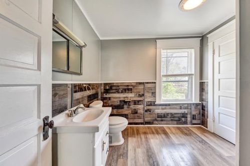 434 Winter Ave, New Castle PA  16105-2498 exterior