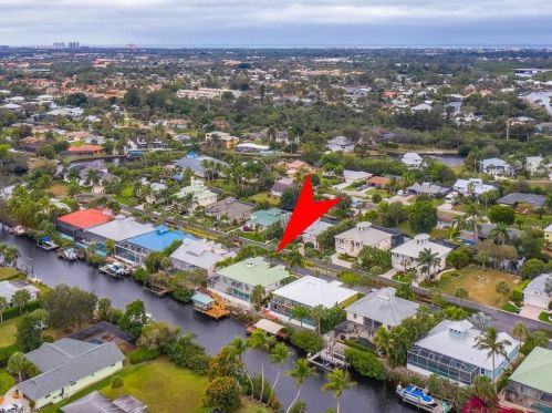 27131 Flamingo Dr, Bonita Springs, FL 34135-4455
