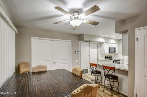 398 Leisure World, Mesa AZ  85206-3115 exterior