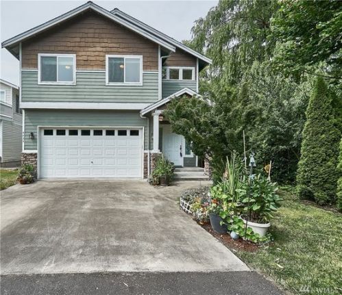 4424 118th St, Seattle, WA 98178-3474