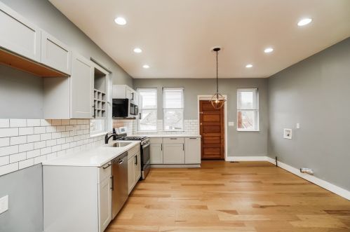 436 Kingsboro St, Pittsburgh PA  15211-2412 exterior