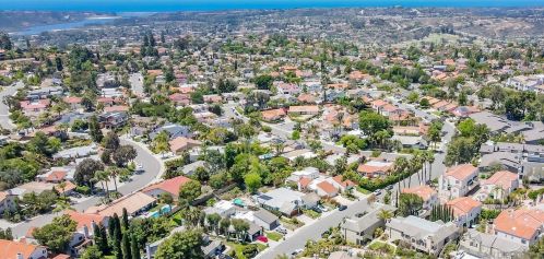 2986 Luciernaga St, Carlsbad CA  92009-5932 exterior