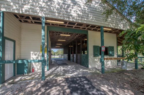 2562 Prarieview Dr, Town Of Loxahatchee Groves FL  33470-2572 exterior