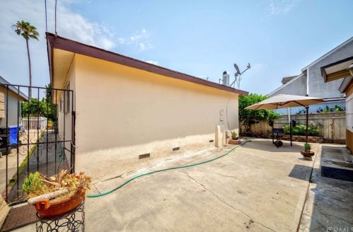 4212 161st St, Lawndale CA  90260-2733 exterior