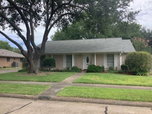 1113 Phyllis St, Deer Park, TX 77536-3623