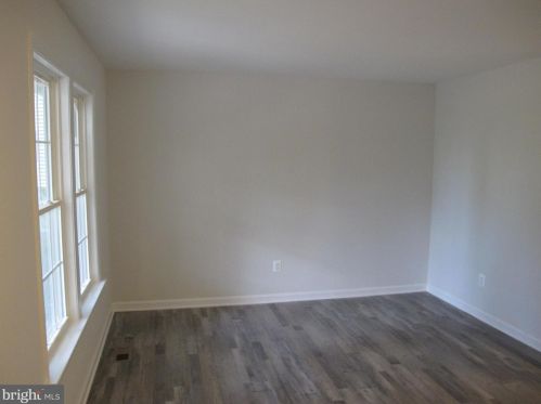 61 Lee St, Montross VA  22520-2776 exterior
