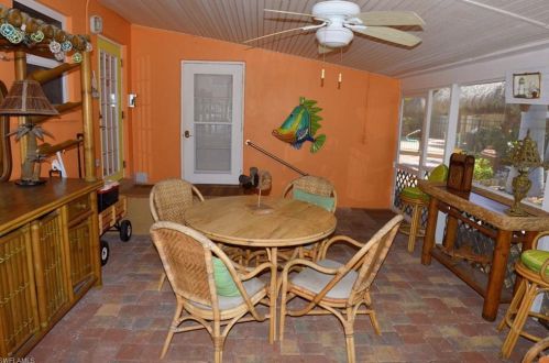 228 Fairweather Ln, Fort Myers Beach FL  33931-3227 exterior