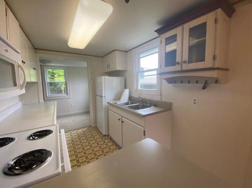 235 Louisiana St, Saint Croix Falls, WI 54024-9174