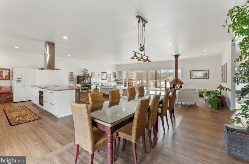 24234 Lands End Dr, Madison Mills VA  22960-3543 exterior