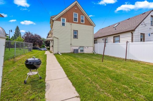 4310 Packard Ave, Cudahy WI 53110-1157 exterior