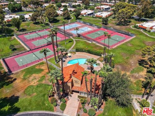 69517 Encanto Ct, Rancho Mirage CA  92270-1238 exterior