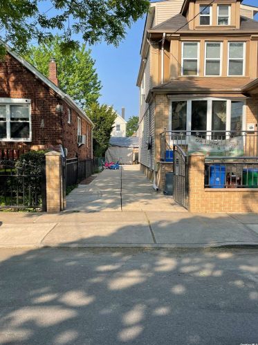 111-28 132nd St, Jamaica, NY 11420-2636