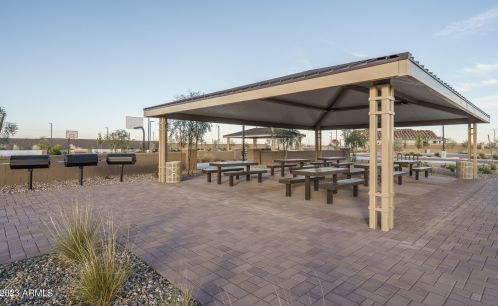 15922 Electra Ln, Sun City AZ 85387-2028 exterior