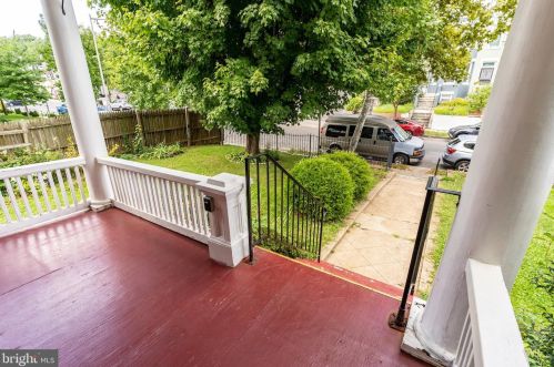 1370 Spring Rd, Washington, DC 20010-1360