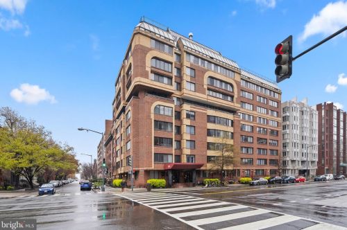 1245 13th St, Washington DC  20005-5120 exterior