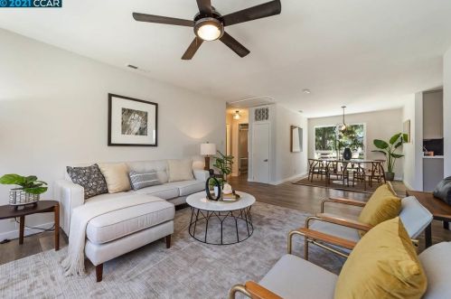 1347 26 St, Oakland CA 94606-3243 exterior