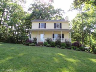 4326 Fox Meadow Ln, Winston Salem, NC 27107-9751