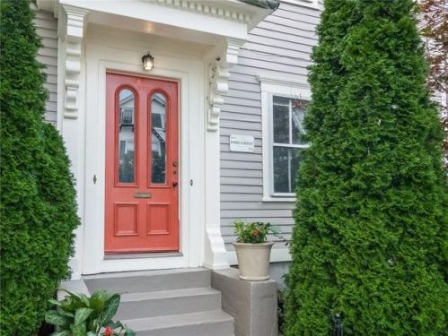 291 Williams St, Providence, RI 02906-3025