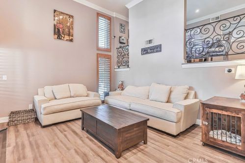 26316 Plata Ln, Calabasas CA  91302-2611 exterior