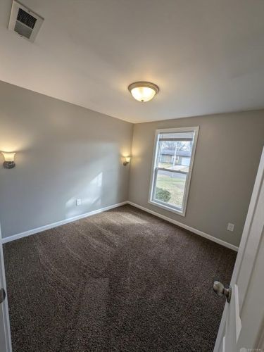 107 Topsfield Farm Cir, Englewood OH  45322-3420 exterior