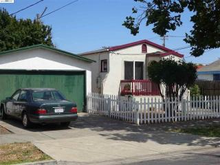 254 4th St, Richmond, CA 94804-2204
