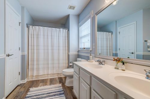 200 Towering Pine Dr, Ladson SC  29456-3794 exterior