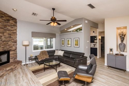 415 Snowbird Ln, Lake Havasu City AZ  86403-4952 exterior