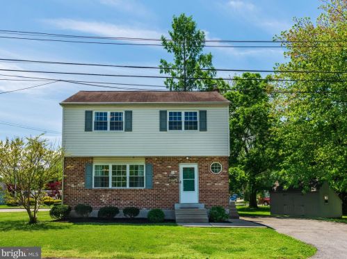 209 Garfield Ave, Woodlyn, PA 19094-1310