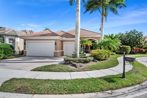 7722 Sandhill Ct, West Palm Beach, FL 33412-3100