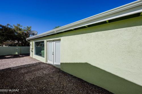 341 Tucson Blvd, Tucson, AZ 85716-4742