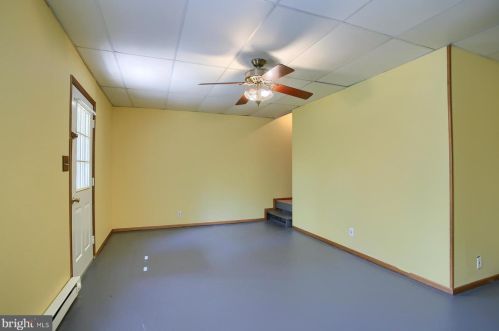 56 Ashford Dr, West Enola PA  17025-2320 exterior