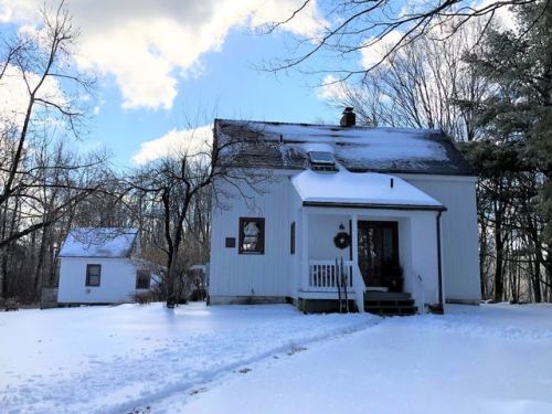 135 Sharon Mountain Rd, West Woods, CT 06069-2406
