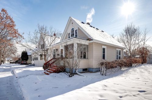 882 Bayard Ave, Saint Paul MN 55102-4002 exterior