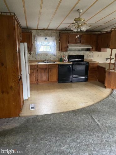 461 Priscilla Ln, Buena Vista Township, NJ 08310-1305