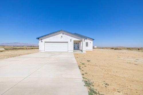 6619 Avenue, Lancaster, CA 93535-7844