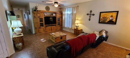 15844 Ventura St, Sun City, AZ 85379-5638