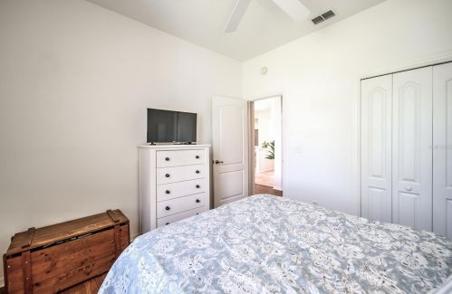 2217 Preservation Green Ct, Ruskin FL  33573-4418 exterior