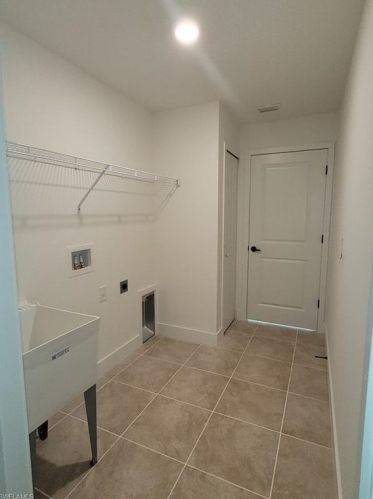 5011 Beecher St, Lehigh Acres FL 33971-6500 exterior