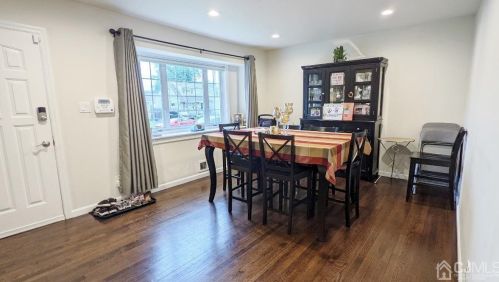 324 Sunset Ave, Old Bridge, NJ 08857-1359