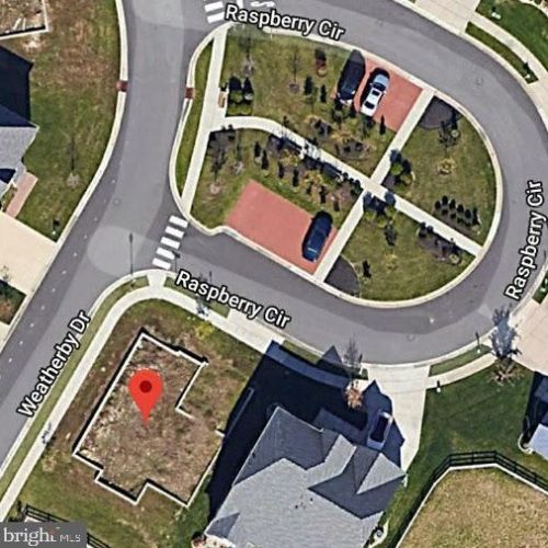 800 Raspberry Cir, West Deptford NJ  08096-5177 exterior