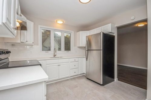 81 Western Ave, Marlborough, NY 12542-6029