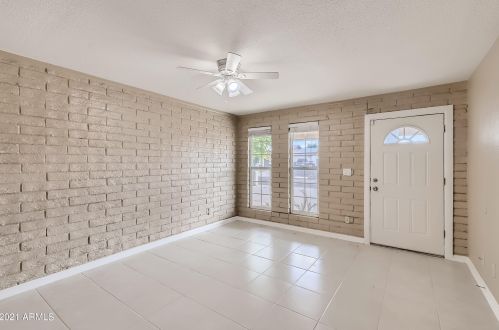 1808 Darrel Rd, Phoenix AZ  85042-6418 exterior