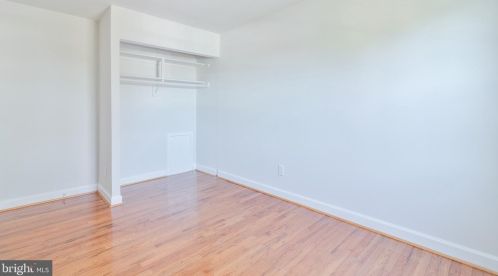 2943 Wetherburn Ct, Woodbridge VA  22191-4631 exterior