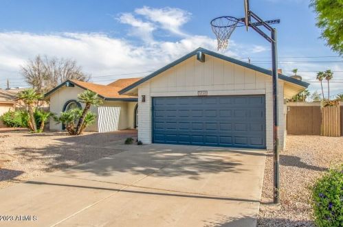 5253 Beck Ln, Scottsdale AZ  85254-1703 exterior