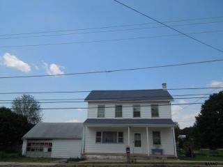 5712 Susquehanna Trl, Strinestown, PA 17345-9253