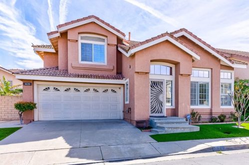 5620 Rostrata Ave, Buena Park, CA 90621-1845