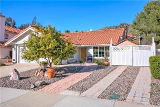 24480 Pantera Ct, Murrieta CA  92562-4004 exterior